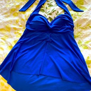 Colbolt blue maternity swim top